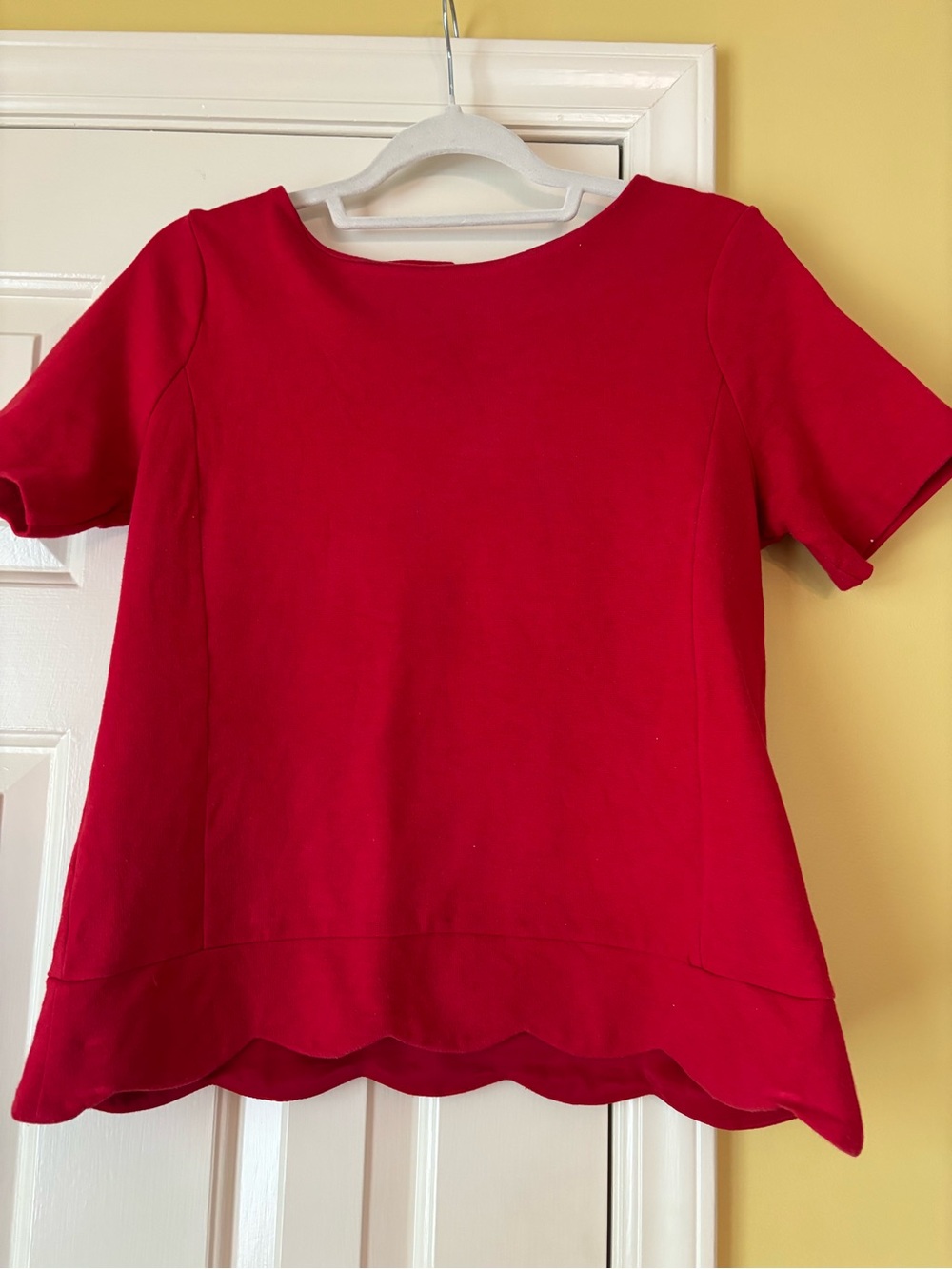 Talbots Bright Red Scalloped Hem Short Sleeve Top